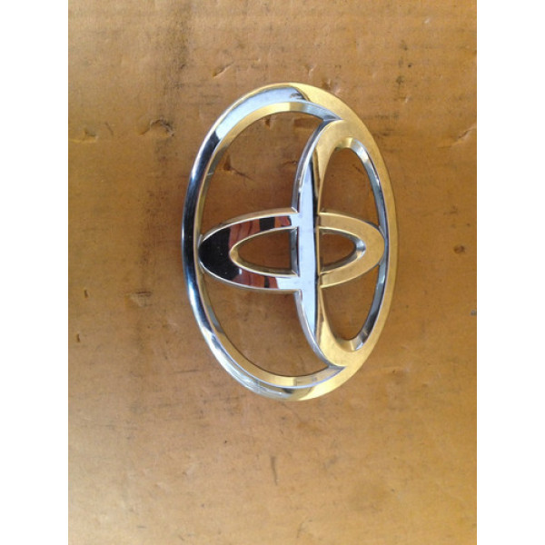Emblema Toyota Corolla 2015 2016 Usado Original