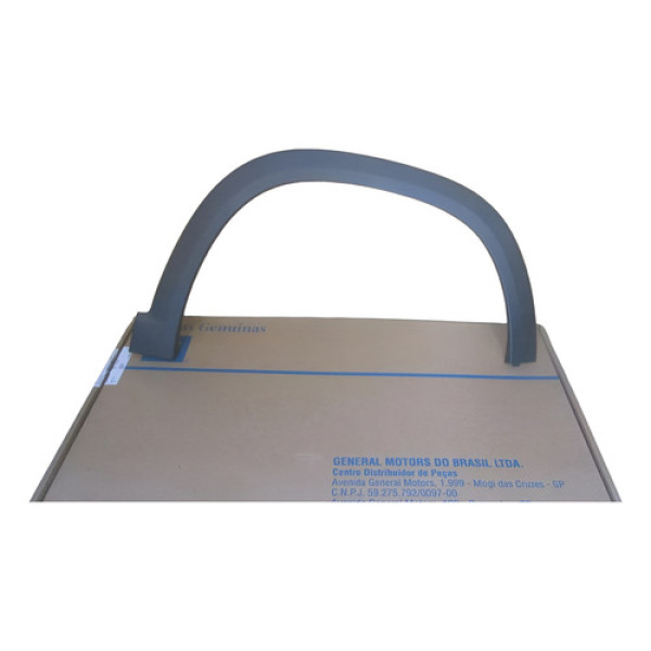 Aplique Paralama Chevrolet Tracker 2020 2021 Direito