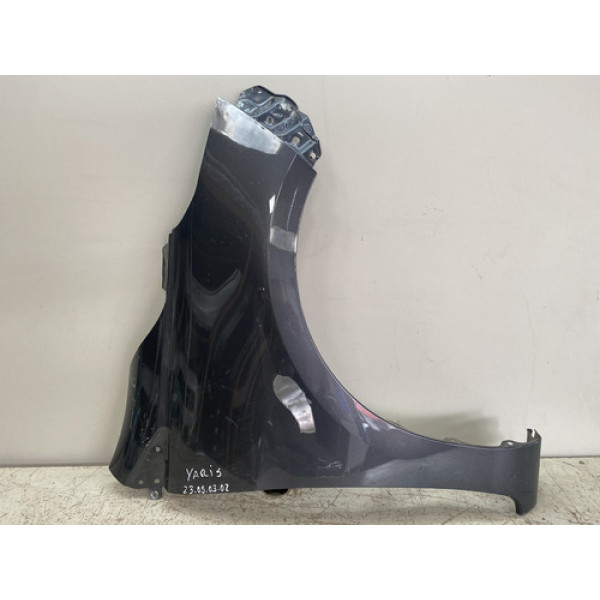 Para Lama Toyota Yaris 23050302