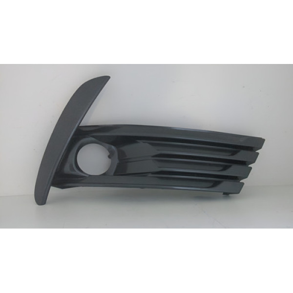 Grade Farol De Milha Toyota Corolla 2018 20100761 Preto Direito