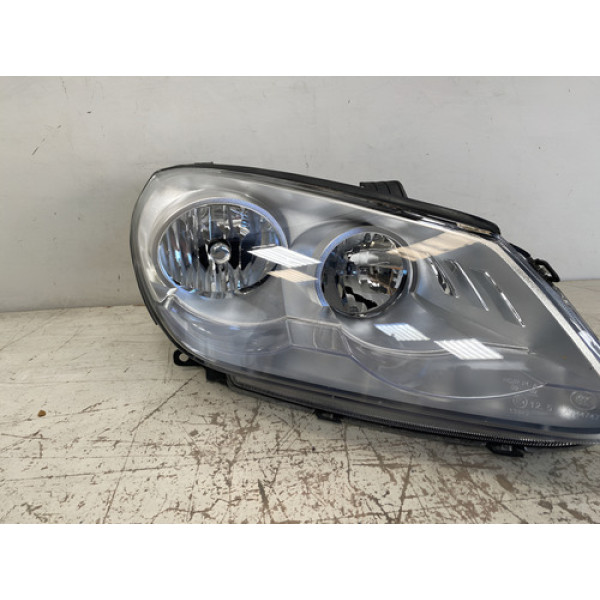 Farol Chery Cielo 23091201 Direito