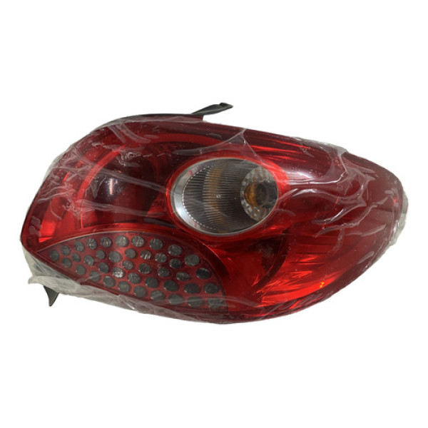 Lanterna Traseira Peugeot 207 Hatch 24073105 Direito/passageiro Vermelho Direito