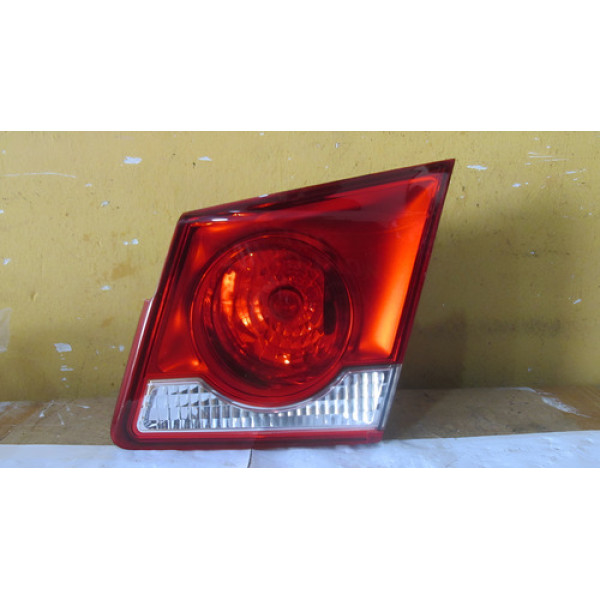 Lanterna Tampa Chevrolet Cruze Sedan 2011 Á 2016 L17071951 Direito Vermelho