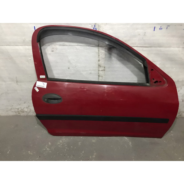 Porta Chevrolet Celta 2003 2004 2005 2006 02 Portas Pd08325 - Dianteira - Direito/vermelho - Vermelho