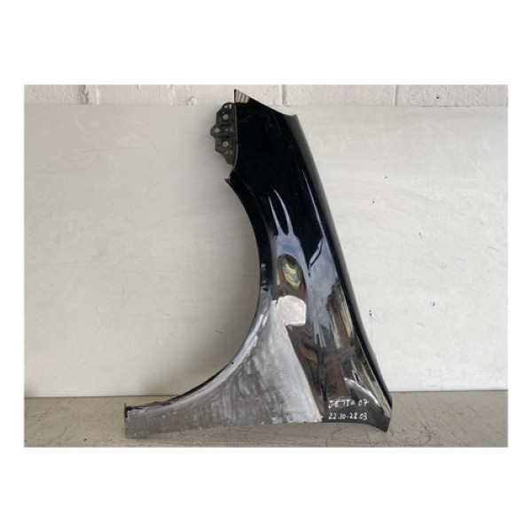 Para Lama Volkswagen Jetta 2007 A 2010 Le 22102803