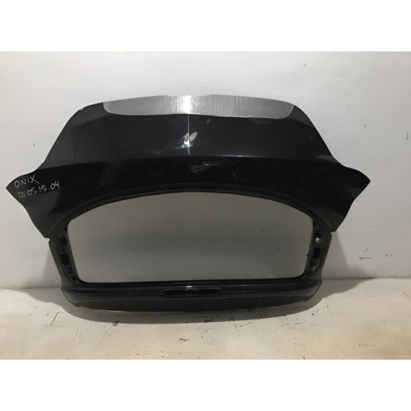 Tampa Traseira Chevrolet Onix Cp20051504 Preto