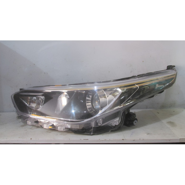 Farol Toyota Yaris Fume 25823 Esquerdo