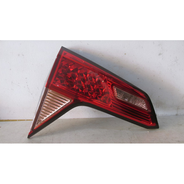 Lanterna Tampa Traseira Honda Hrv 23921 - Esquerdo - Vermelho
