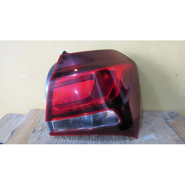 Lanterna Chevrolet Cobalt 2016 2017 L18051664 Direito Vermelho