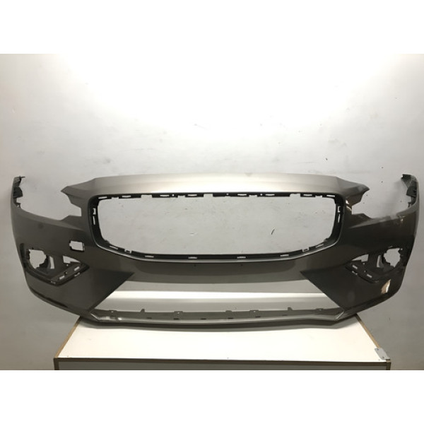 Para Choque Dianteiro Volvo V60 2018 2019 21081917 Cinza