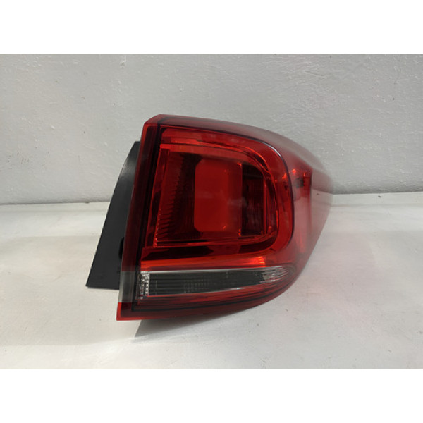 Lanterna Chery Tiggo 7 2019 2023 24011804 Direito Vermelho