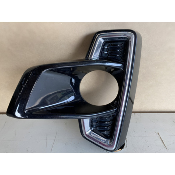 Aplique Milha Toyota Hilux 2019 2020 22051017 Preto Esquerdo