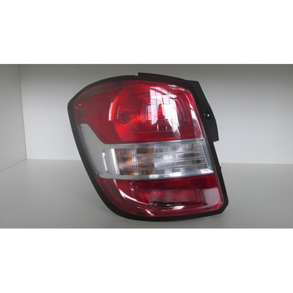 Lanterna Chevrolet Spin Borda Vermelha Le Cp19071604 Esquerdo Vermelho