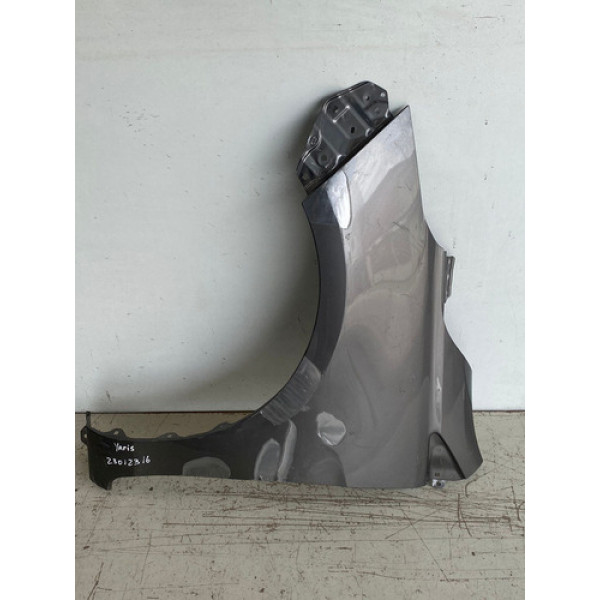 Para Lama Toyota Yaris 23012316