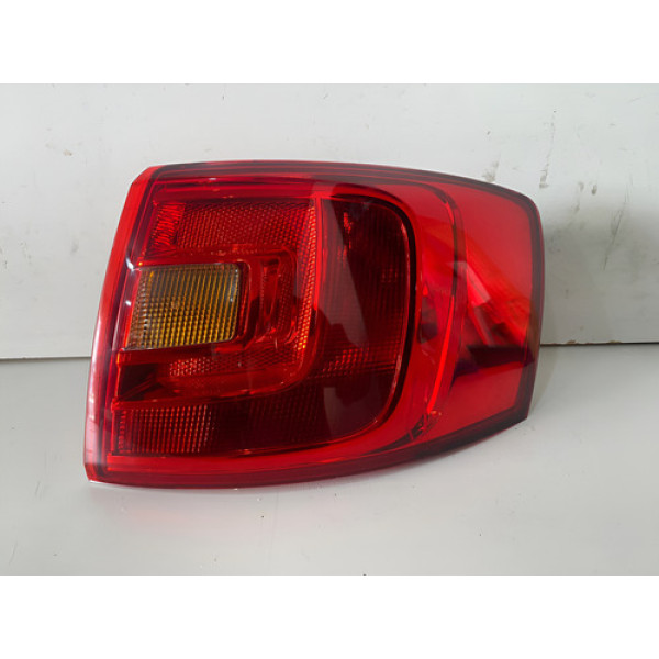 Lanterna Volkswagen Jetta 2011 Tyc Cp19052152 Direito Vermelho