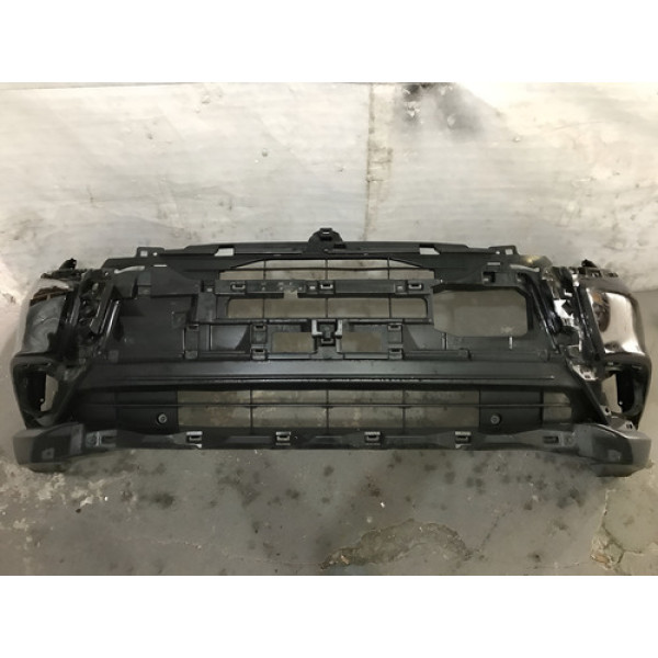 Para Choque Dianteiro Mitsubishi Outlander 2016 L18070411 Preto