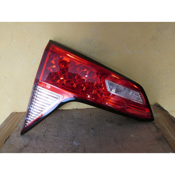 Lanterna Tampa Traseira Honda Hrv L18022011 Esquerdo Vermelho