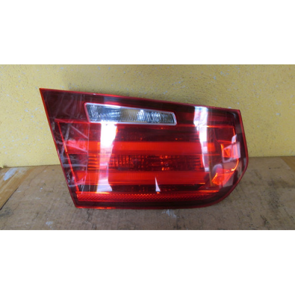 Lanterna Tampa Traseira Bmw 320 2013 2014 L18022021 Esquerdo Vermelho