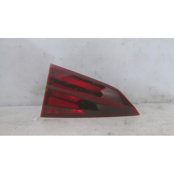 Lanterna Tampa Traseira Volkswagen Virtus 21070667 Esquerdo Vermelho