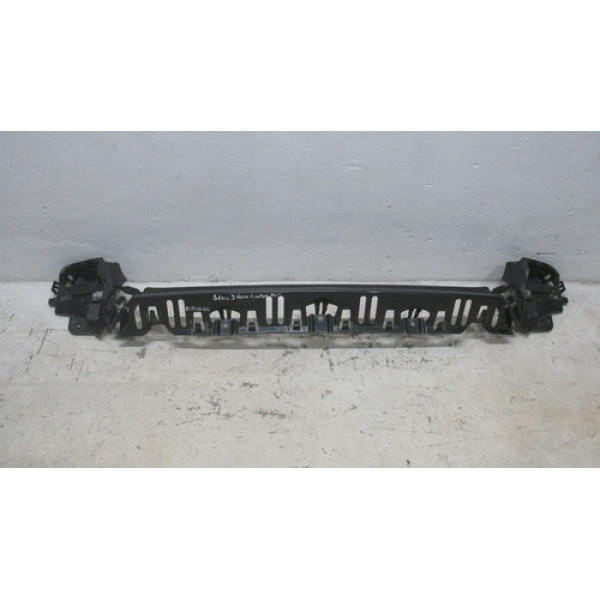 Guia Central Parachoque Traseiro Bmw Série 3 20071352