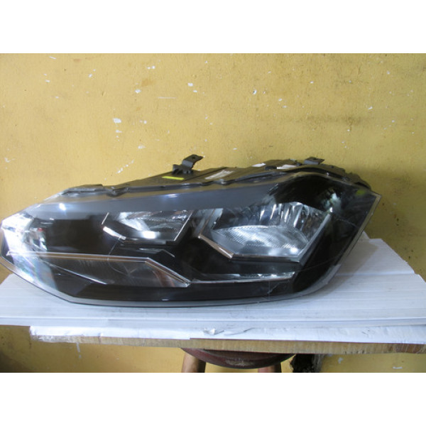 Farol Volkswagen Polo Virtus 2018 R19030670 Esquerdo