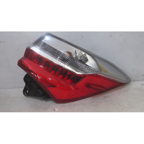 Lanterna Toyota Corolla 2018 2019 2020 Led 25570 Direito/passageiro Vermelho