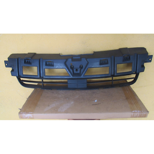 Grade Renault Sandero 2011 2012 2013 17012705 Mate