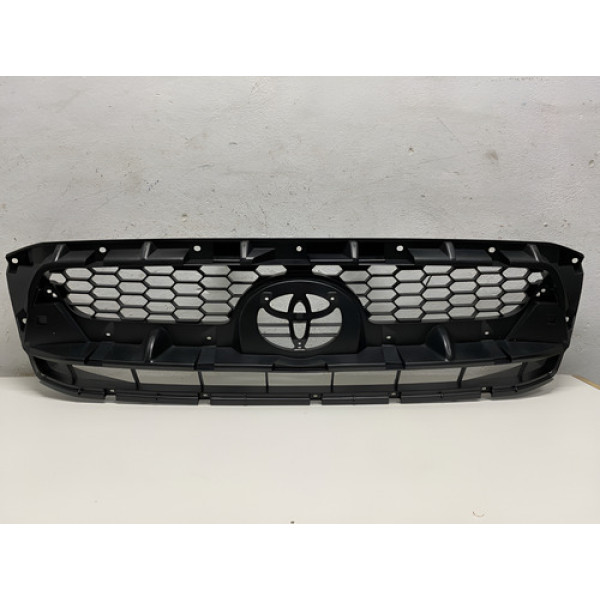 Grade Toyota Hilux 2009 2010 Novo Original 21092904 Fosco