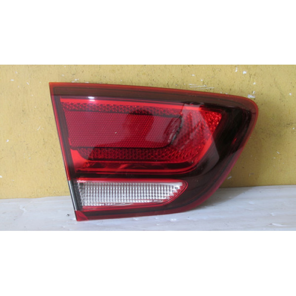 Lanterna Tampa Traseira Chevrolet Cobalt 19010752 Esquerdo Vermelho