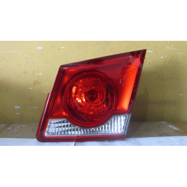 Lanterna Tampa Chevrolet Cruze Sedan 2011 Á 2016 L1306 Direito Vermelho