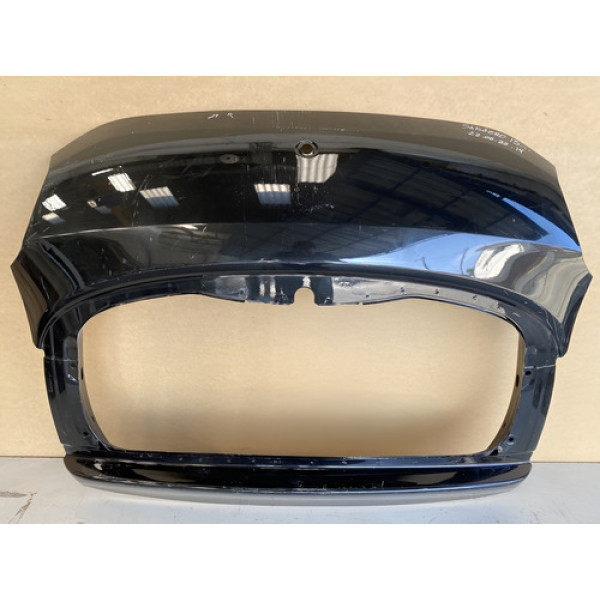 Tampa Traseira Renault Sandero 2015 A 2018 22062214 - Preto