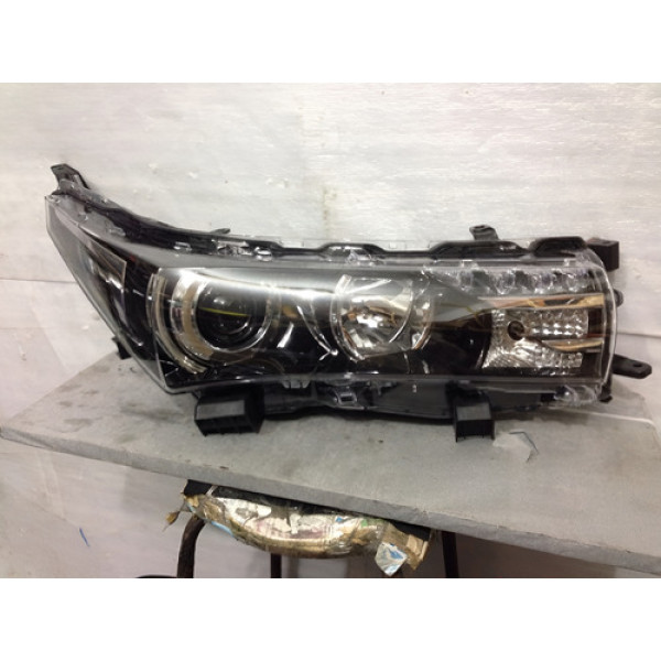 Farol Toyota Corolla 2015 2016 Led 16060709 Direitp