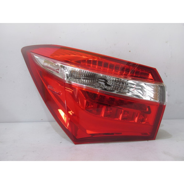 Lanterna Toyota Corolla 2015 Led Cp19102262 Esquerdo Vermelho