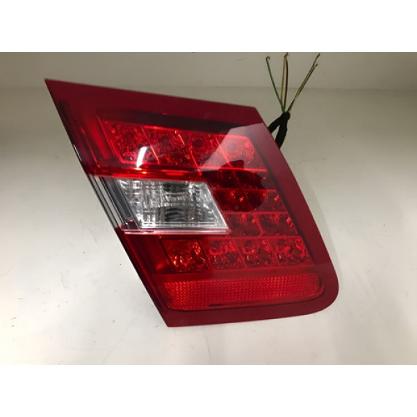 Lanterna Tampa Traseira Mercedes Benz E500 Le 2010 Ltte15919 Esquerdo Vermelho