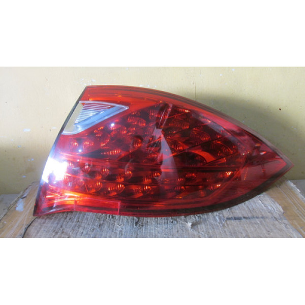 Lanterna Porsche Cayenne 2012 2013 2014 2015 L18062956 Direito Vermelho