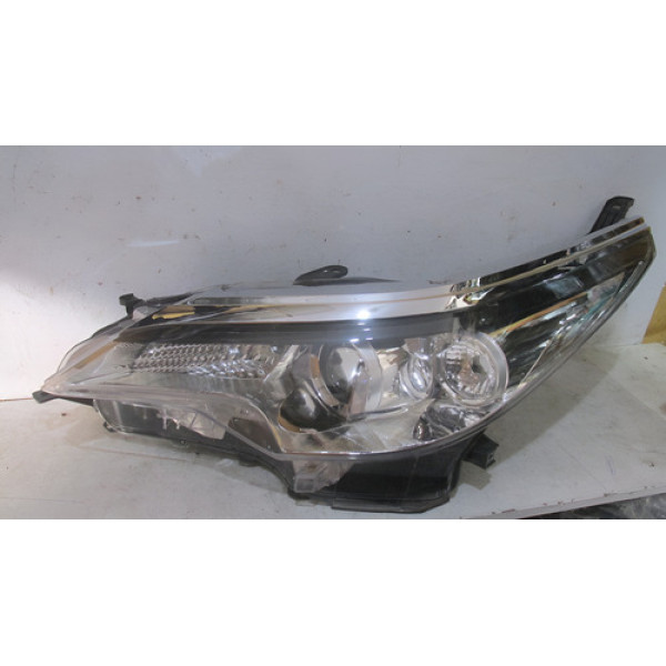 Farol Toyota Hilux Sw4 2016 21092372 R Esquerdo