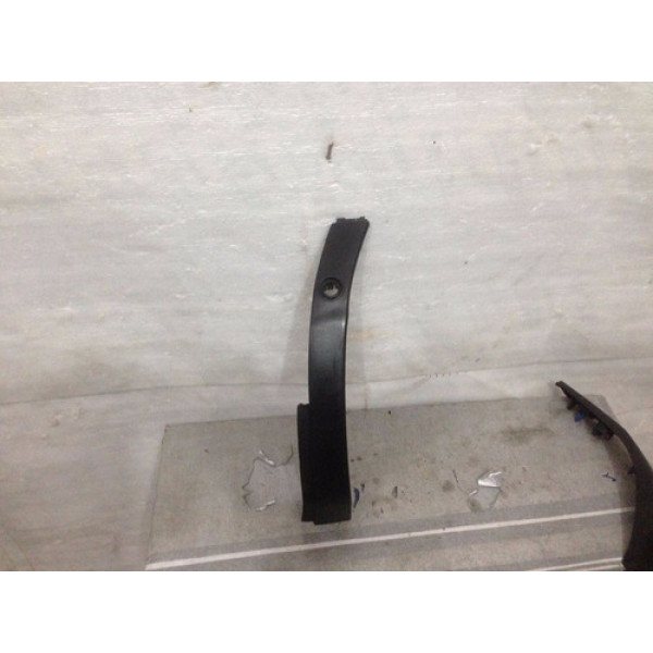 Acabamento Do Parachoque Traseiro Land Rover Evoque Ld