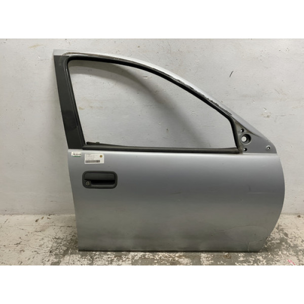 Porta Dianteira Chevrolet Corsa Classic Pdd13152 Prata Direito