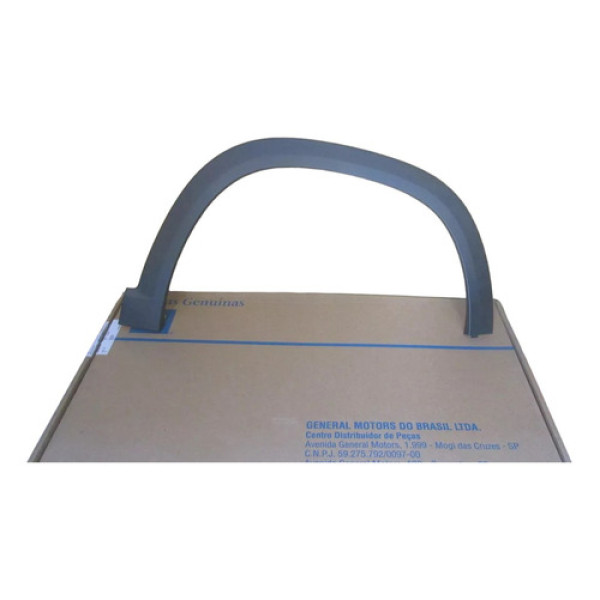 Aplique Paralama Chevrolet Tracker 2020 2021 Direito