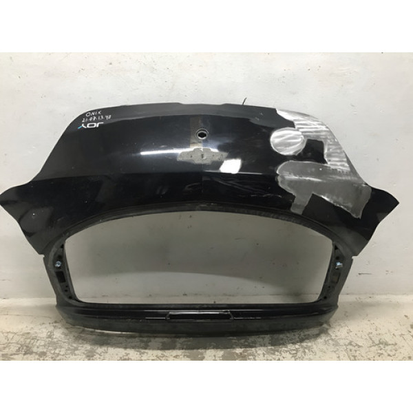 Tampa Traseira Chevrolet Onix 2013 A 2019 21071348 Preto