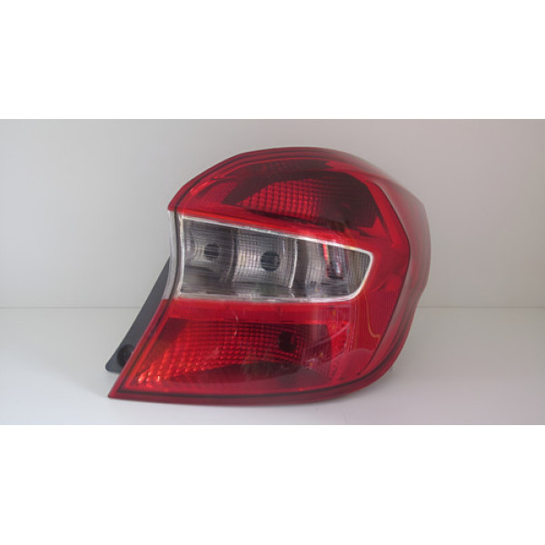 Lanterna Ford Ka Hatch 2015 2016 Cp19041671 Direito Vermelho