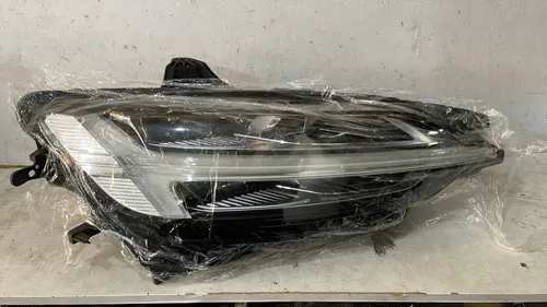 Farol Volvo S60 2020 2021 22101853 Direito